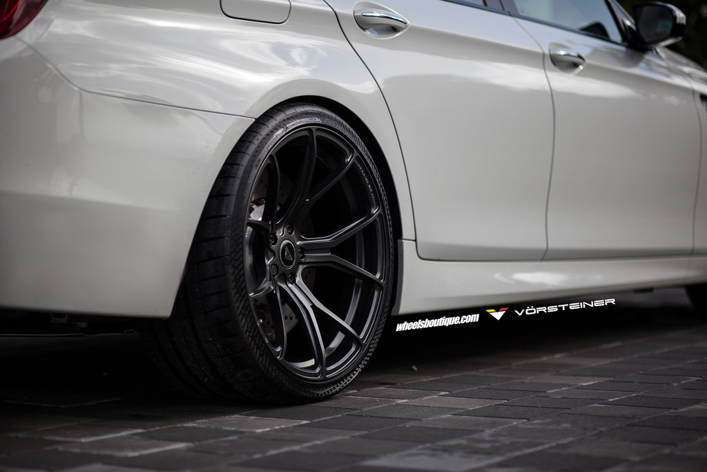 2015 BMW M5 photo