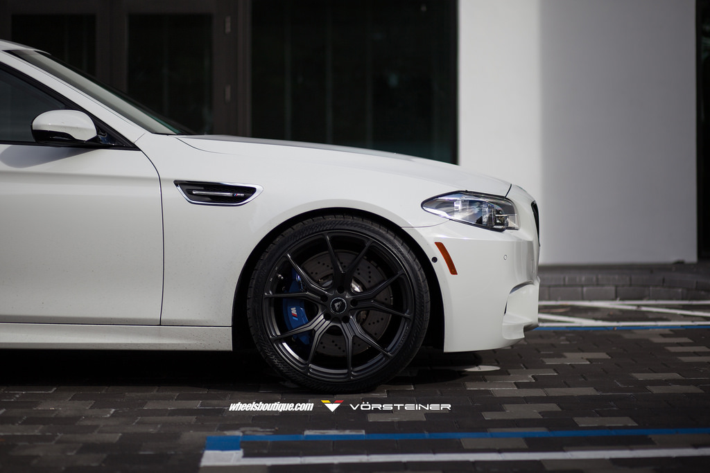 2015 BMW M5 photo