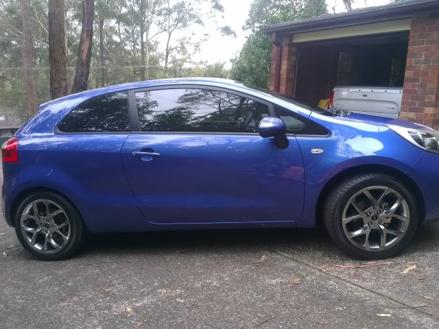 2013 Kia Rio photo