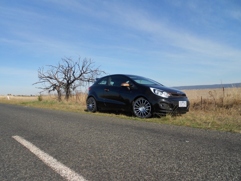 2012 Kia Rio photo