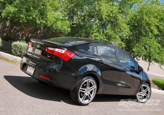 2012 Kia Rio photo