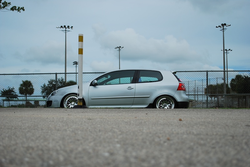 2007 Volkswagen Rabbit photo