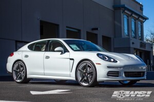 2016 Porsche Panamera
