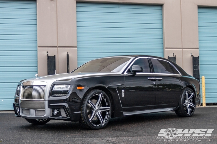 2012 Rolls-Royce Ghost photo