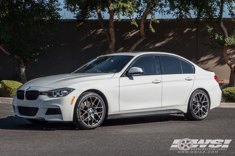 2014 BMW 335 photo