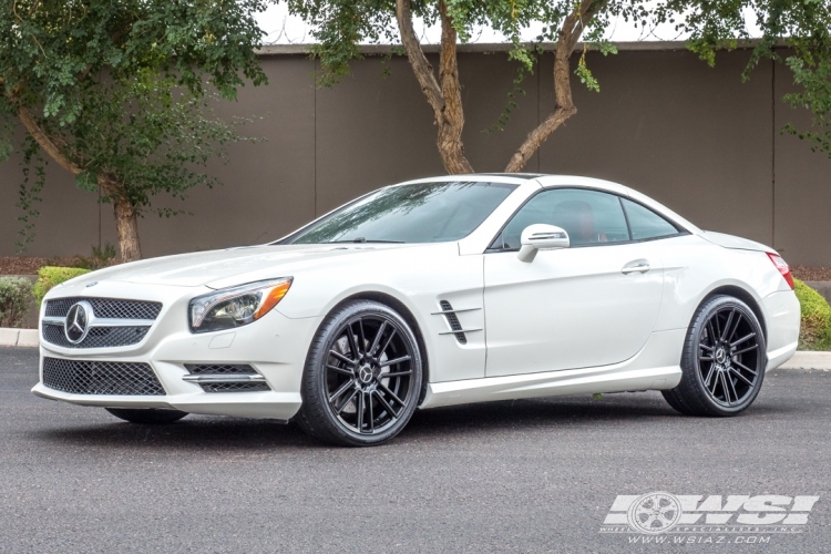 2015 Mercedes-Benz SL-Class photo
