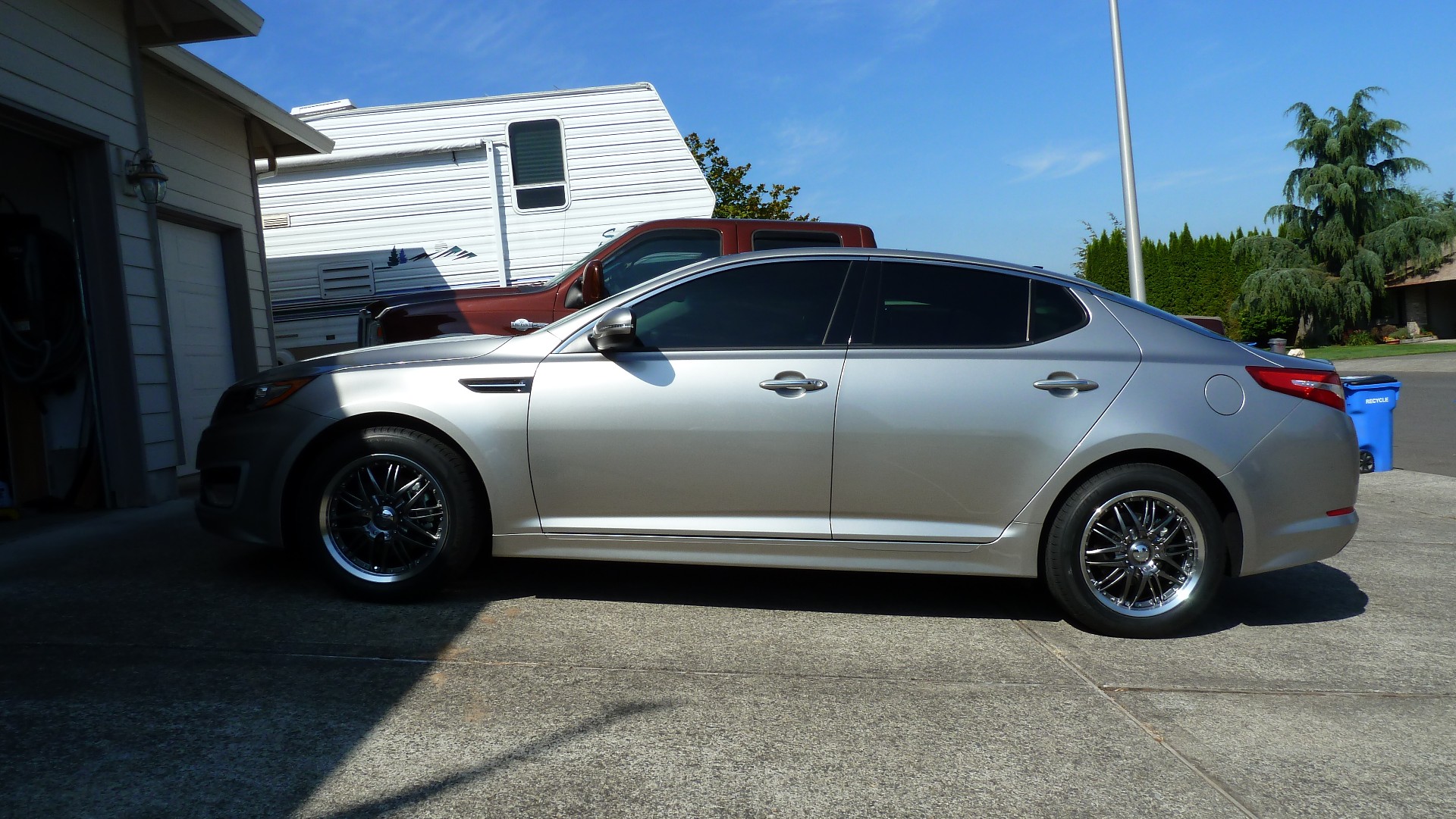 2011 Kia Optima photo
