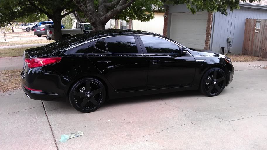 2011 Kia Optima photo