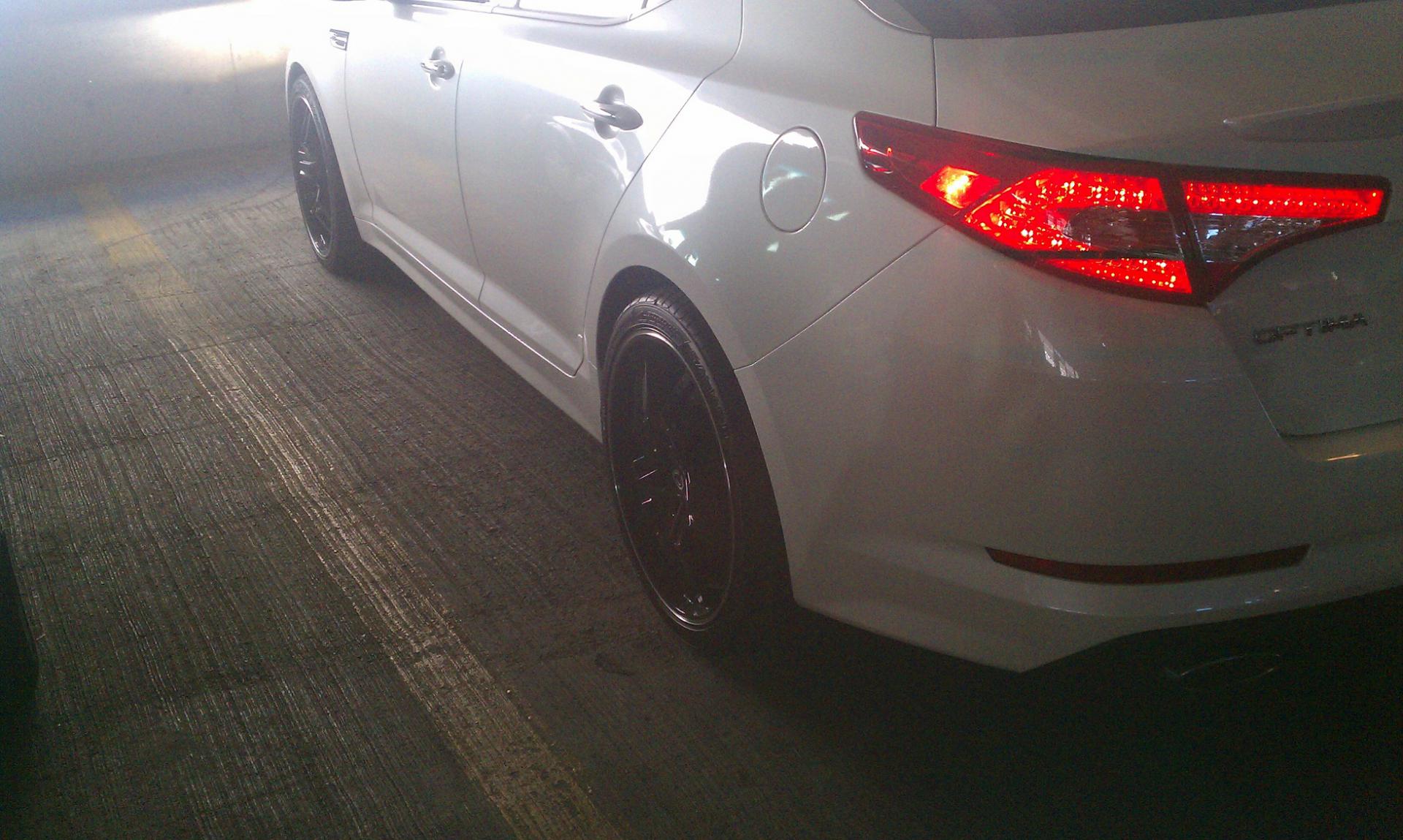 2011 Kia Optima photo