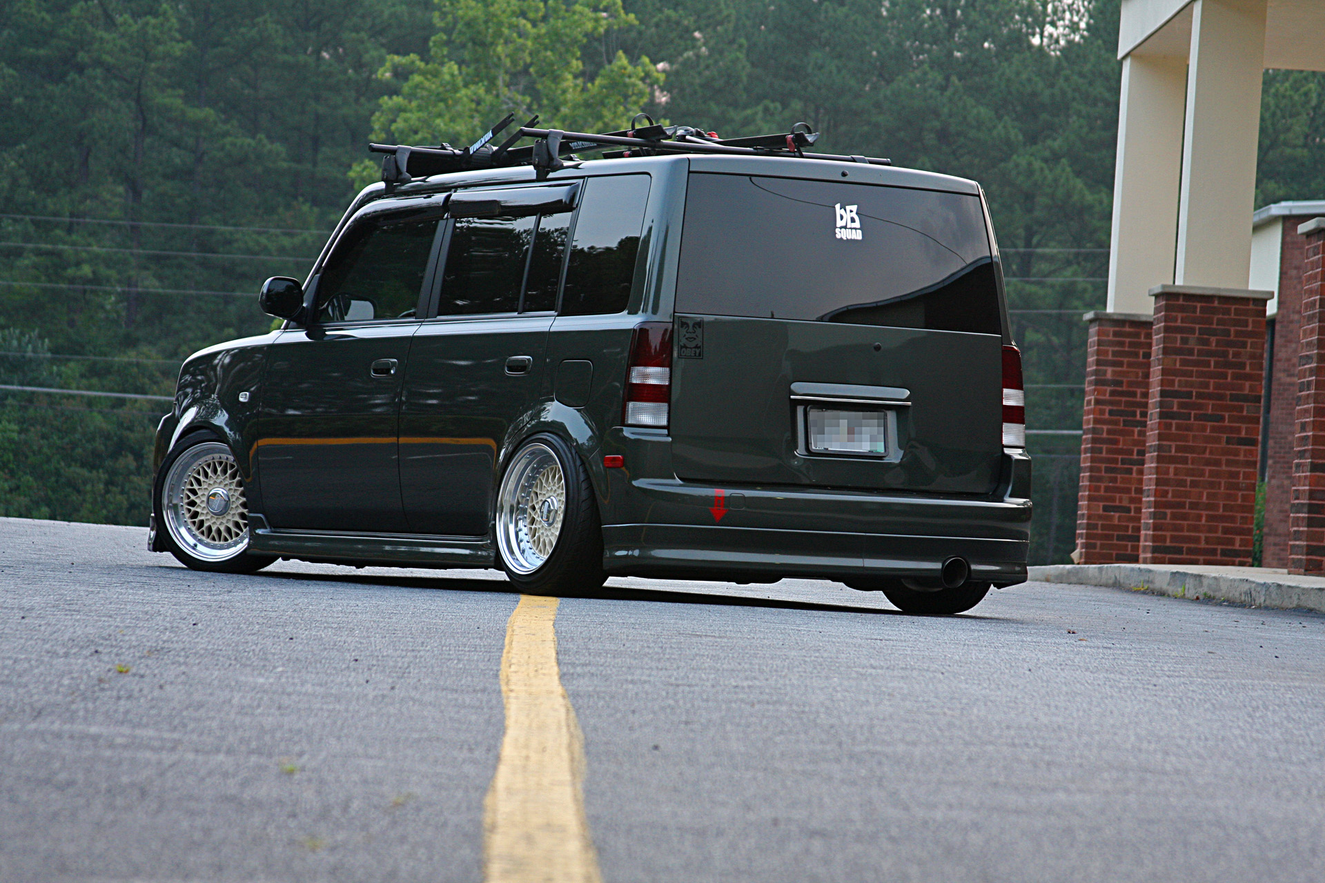 2005 Scion xB photo