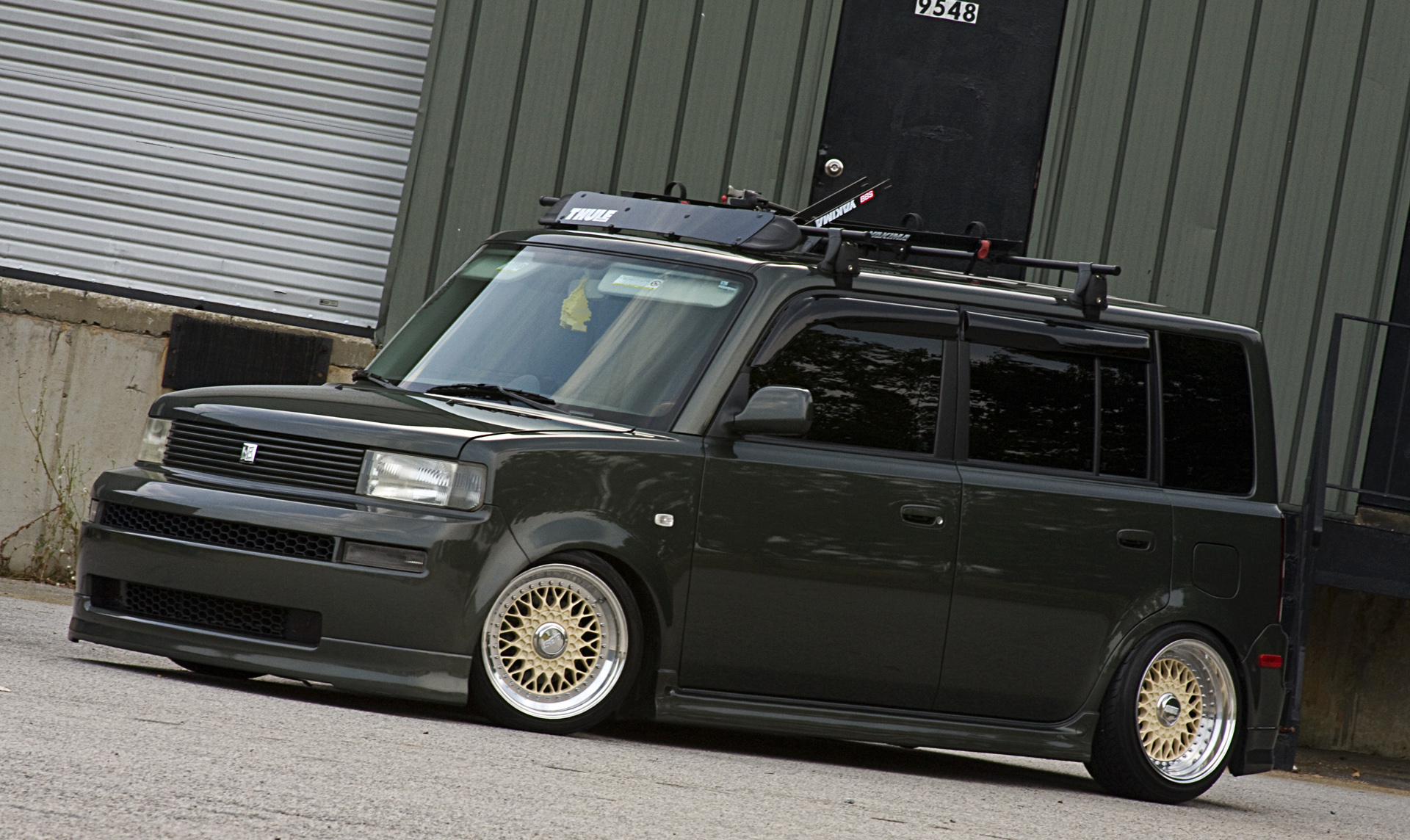 2005 Scion xB photo