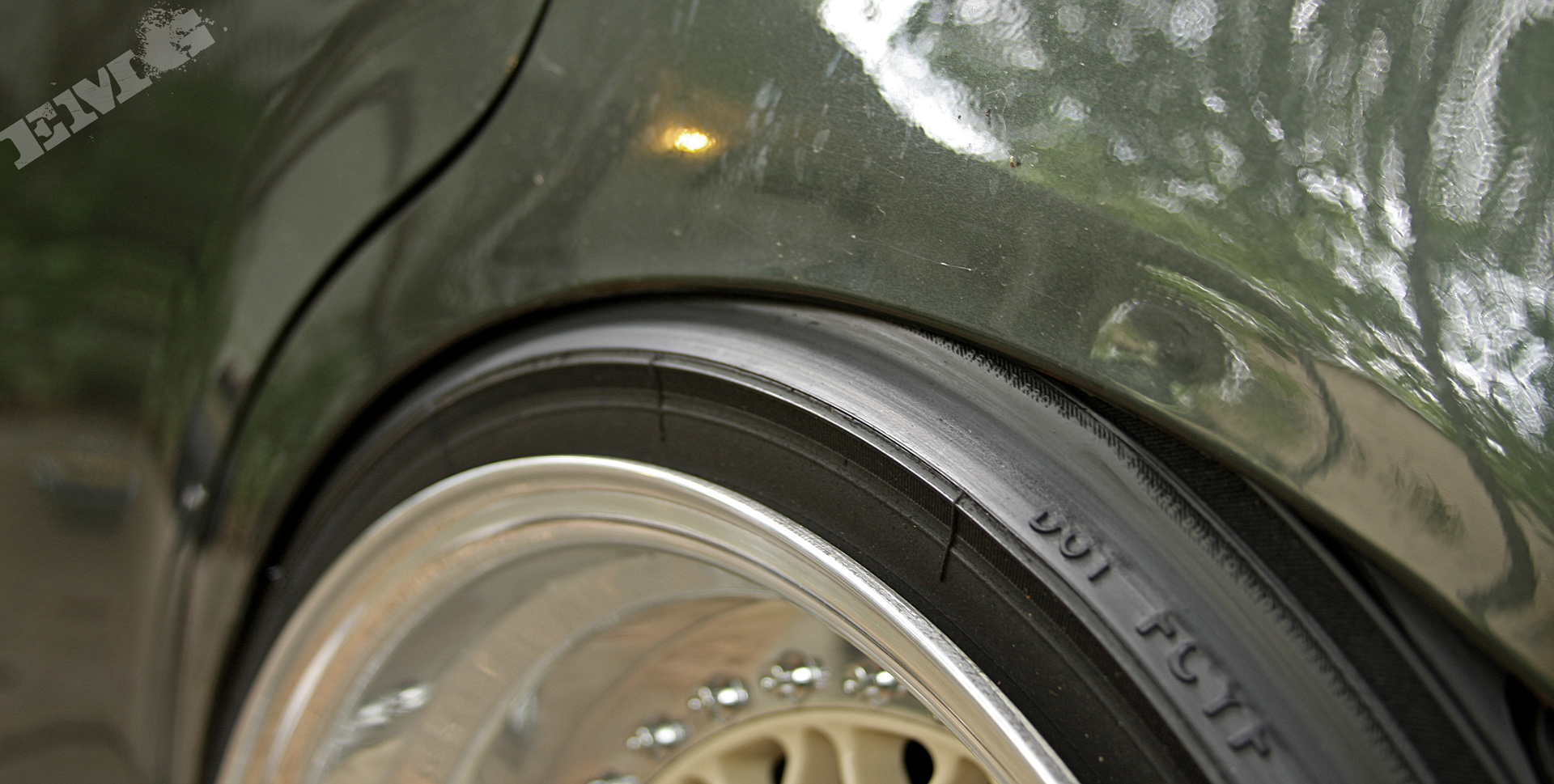 2005 Scion xB photo
