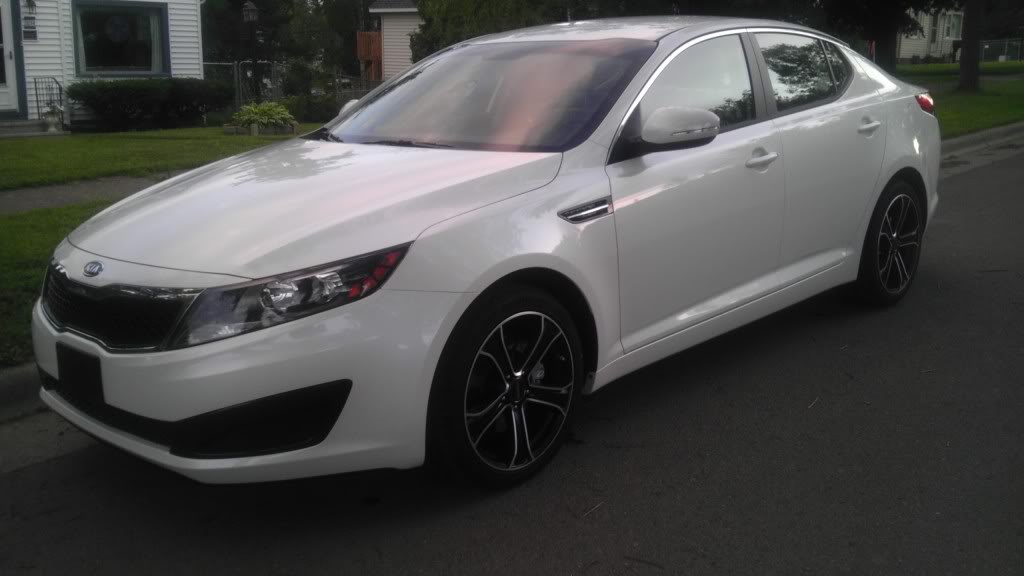 2011 Kia Optima photo