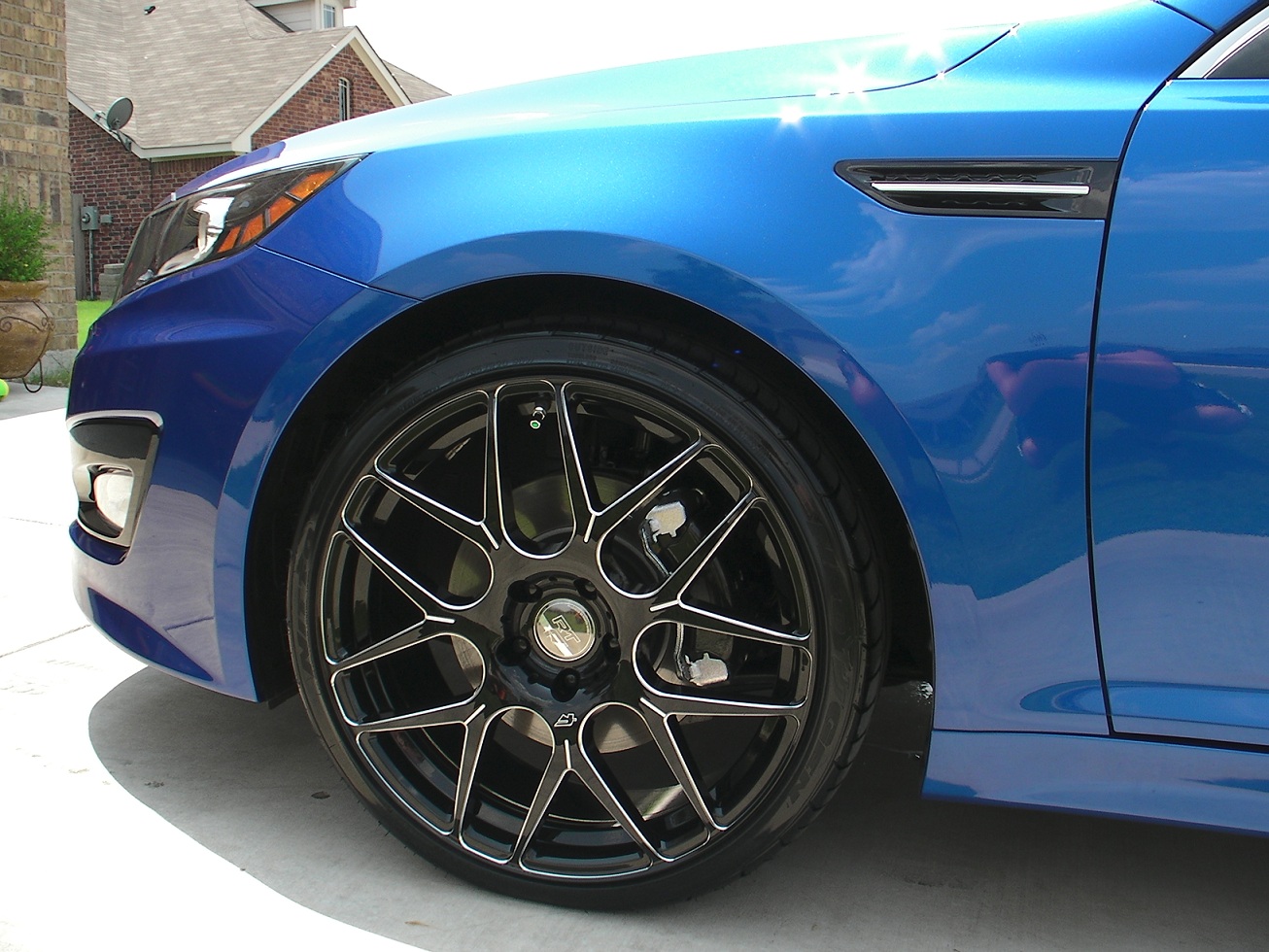 2011 Kia Optima photo