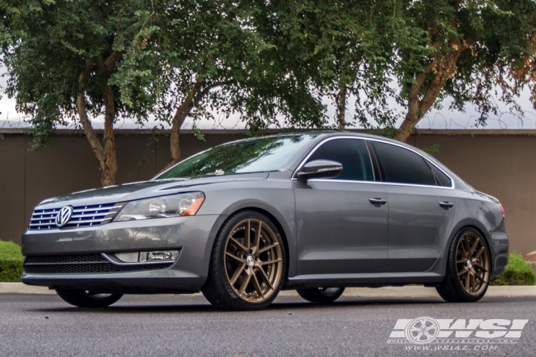 2012 Volkswagen Passat photo