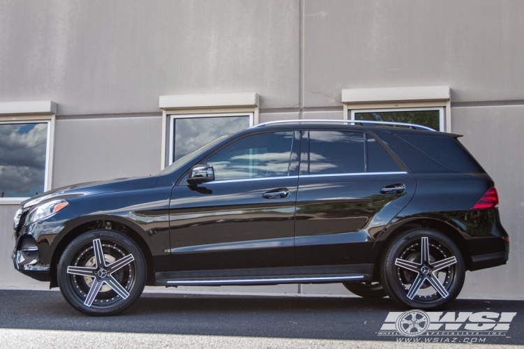 2016 Mercedes-Benz GLE-Class photo