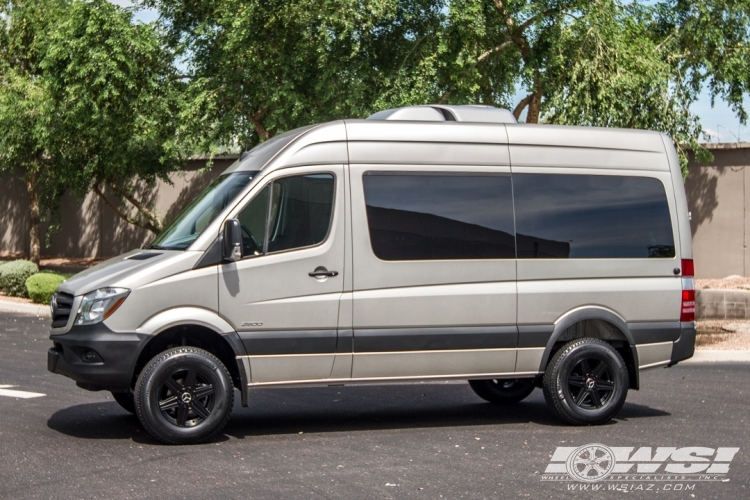 2015 Mercedes-Benz Sprinter photo