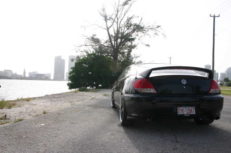 2006 Hyundai Tiburon photo