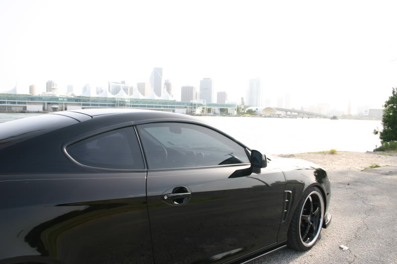 2006 Hyundai Tiburon photo
