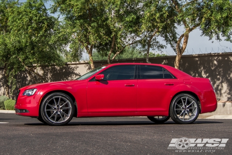 2015 Chrysler 300C photo
