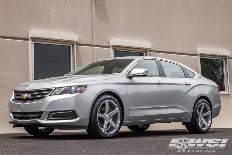 2015 Chevrolet Impala photo