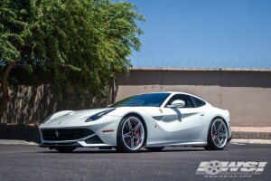2014 Ferrari F12berlinetta
