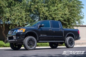 2015 Nissan Titan