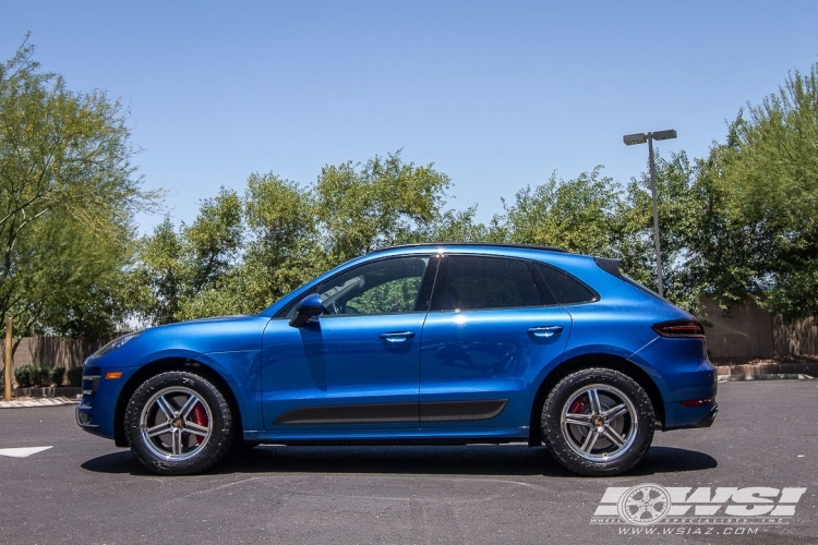 2015 Porsche Macan photo