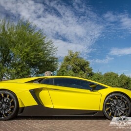2015 Lamborghini Aventador