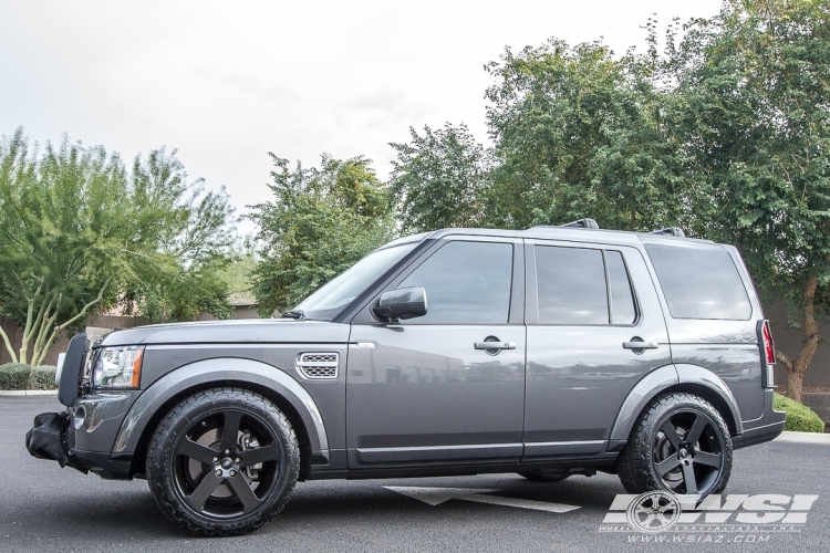 2013 Land Rover LR4 photo