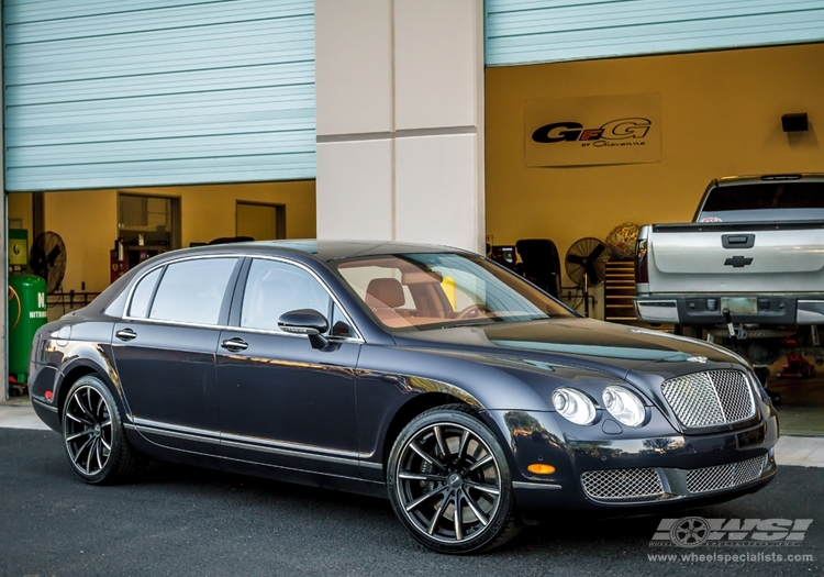 2012 Bentley Continental Flying Spur photo