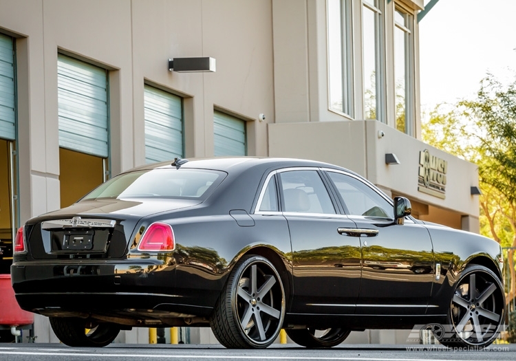 2013 Rolls-Royce Ghost photo