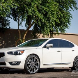 2014 Kia Cadenza