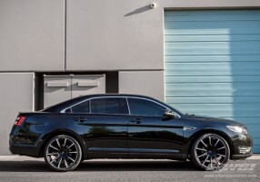 2013 Ford Taurus