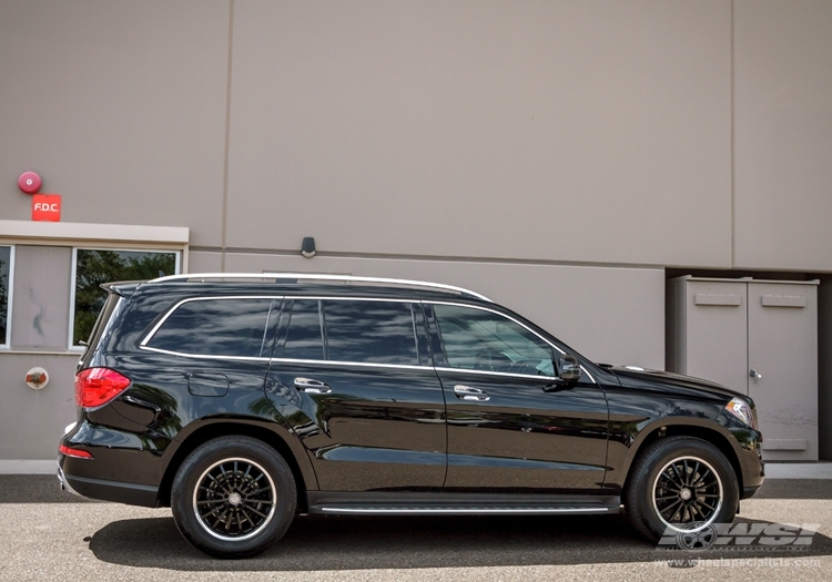 2013 Mercedes-Benz GL-Class photo
