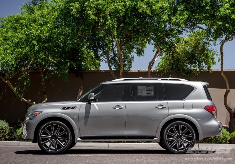 2013 Infiniti QX56 photo