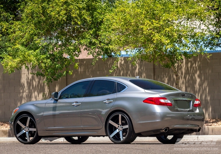 2012 Infiniti M37 photo