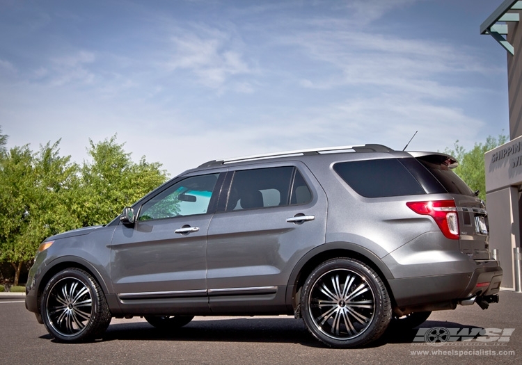 2012 Ford Explorer photo