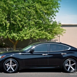 2012 Infiniti  M56x