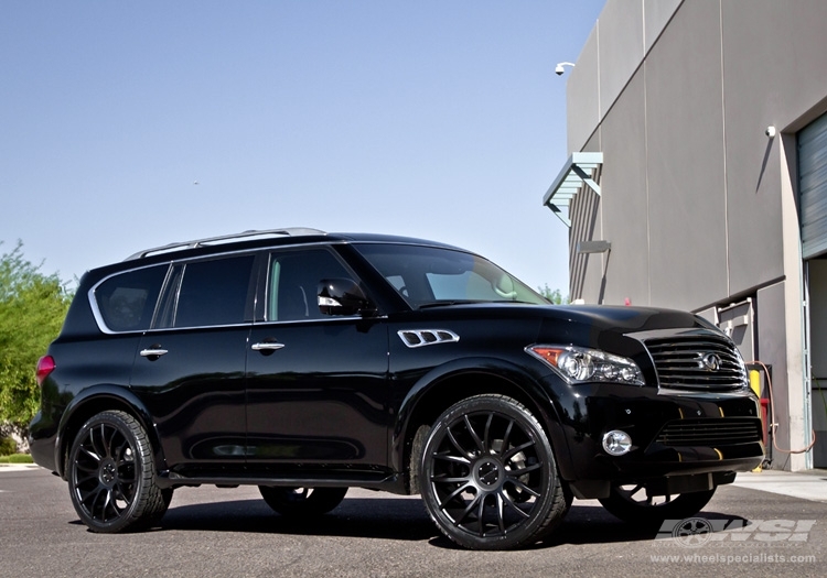 2013 Infiniti QX56 photo