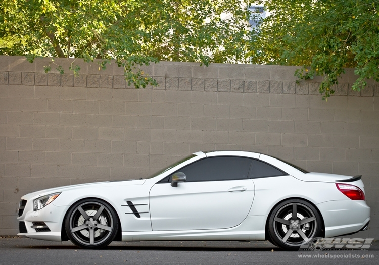 2013 Mercedes-Benz SL-Class photo