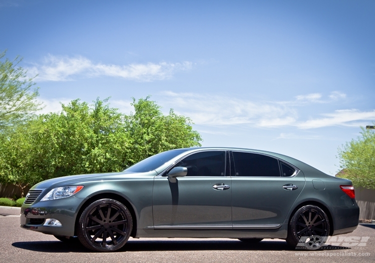 2011 Lexus LS 460 photo