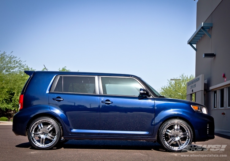 2012 Scion xB photo