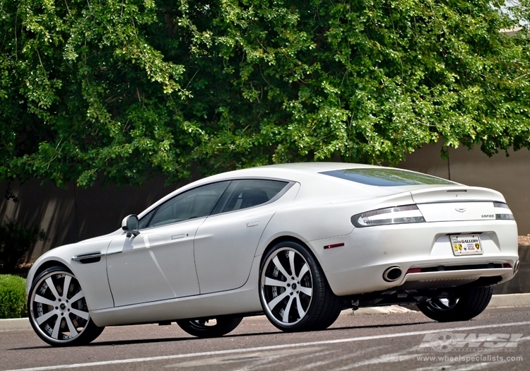 2011 Aston Martin Rapide photo