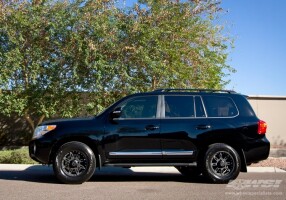 2013 Toyota Land Cruiser