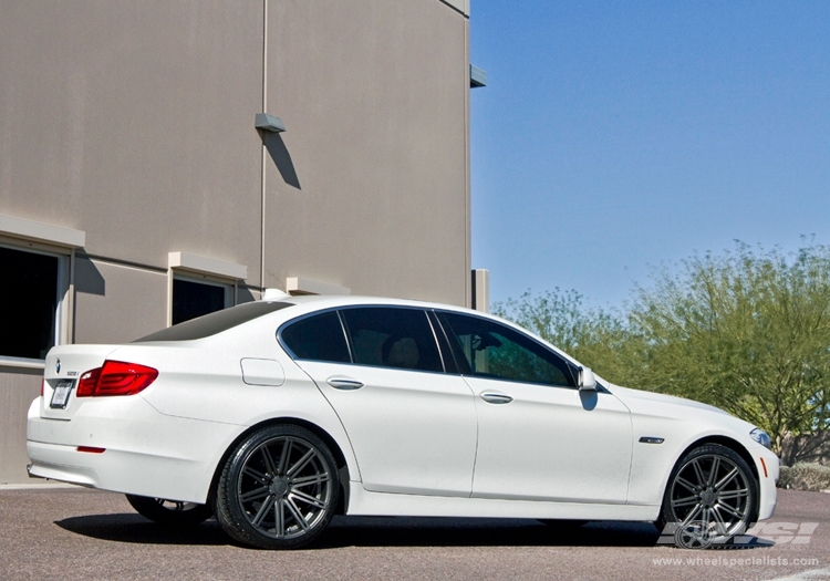 2012 BMW 535 photo