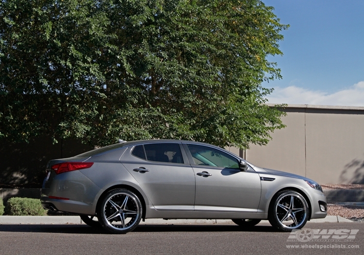 2012 Kia Optima photo