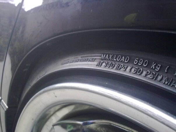 1999 Lexus GS 400 photo