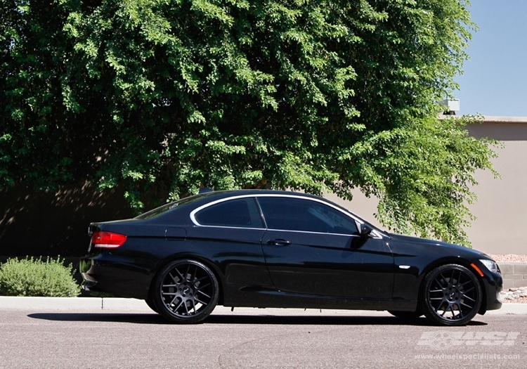 2011 BMW 328 photo