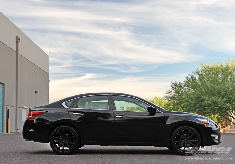 2013 Nissan Altima photo